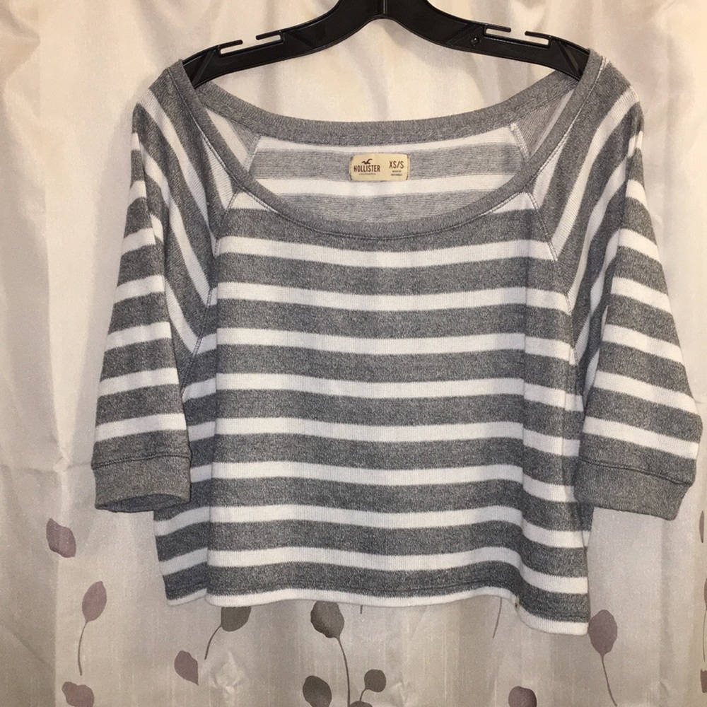 LN Hollister Crop Top LW Sweater Size XS/S